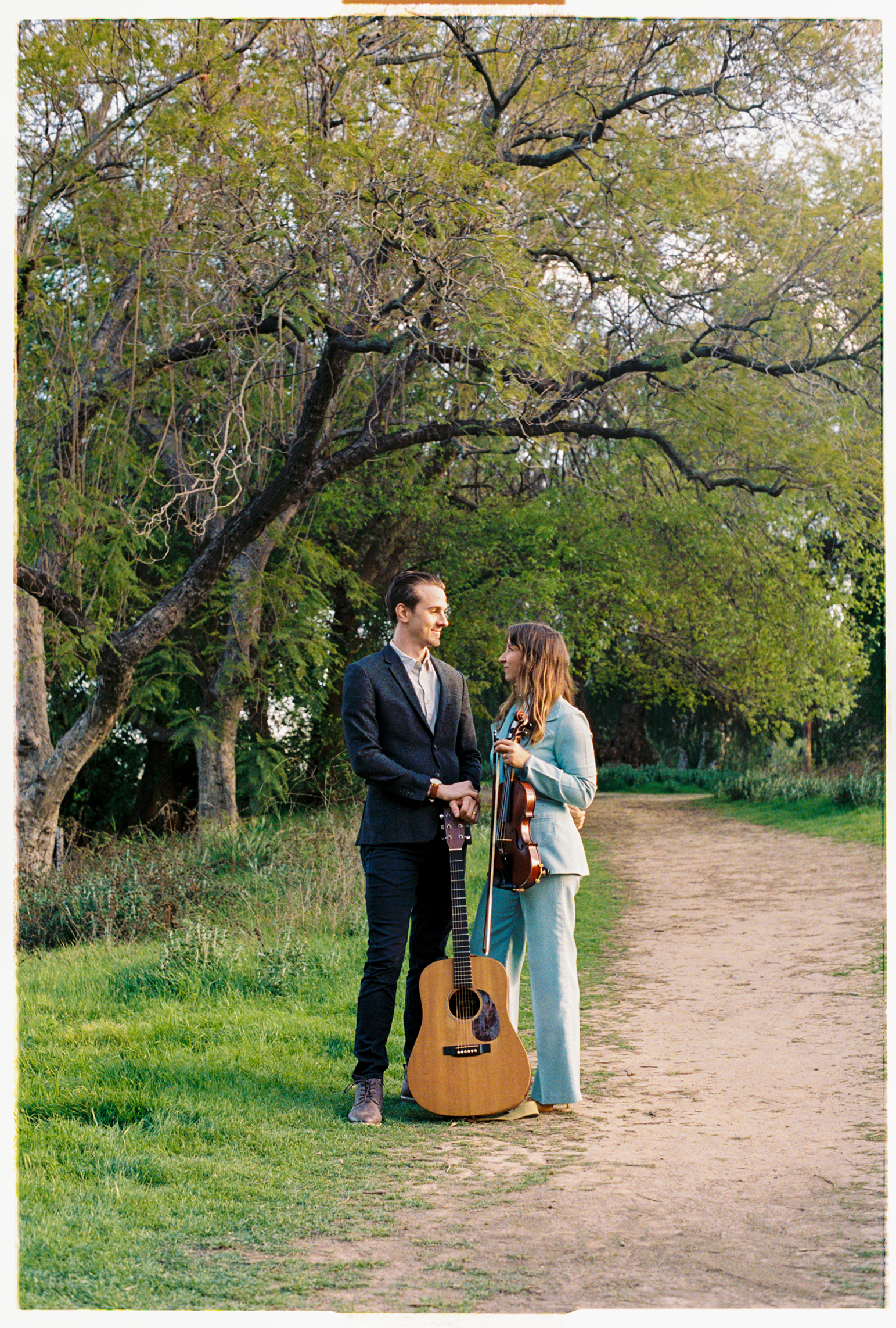 The Sinclairs performing